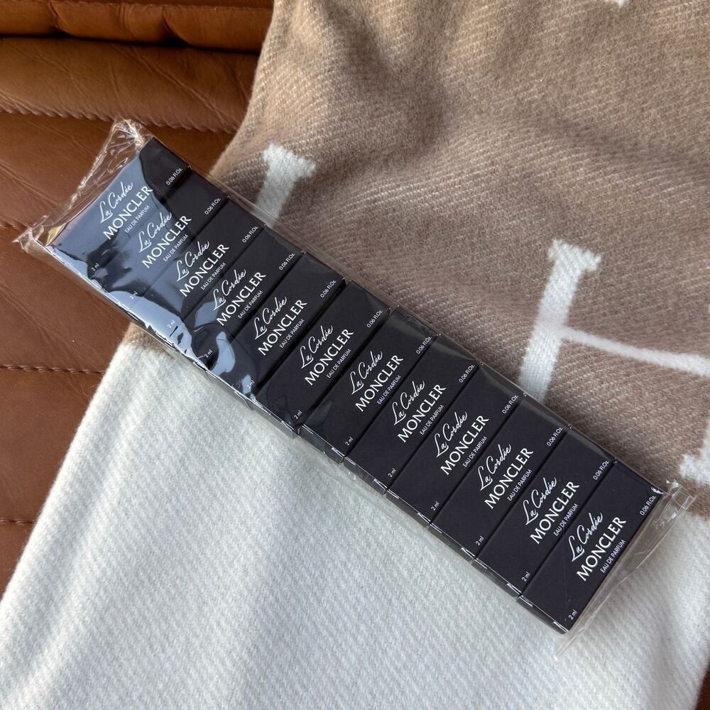 B45 LA CORDEE MONCLER SAMPLE PACK 2 ML EACH PACK 12 PCS